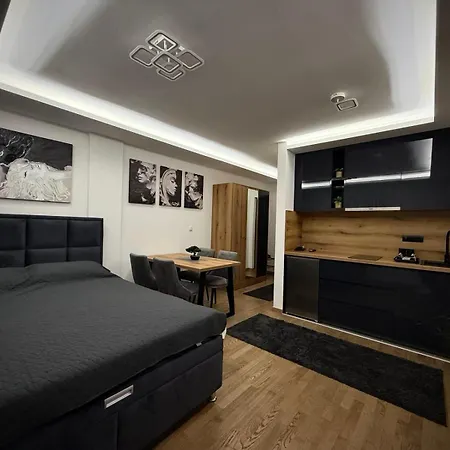 Chlll Hill * Vrnjačka Banja